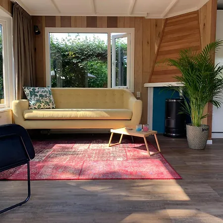 New: Recent Opgeknapte Houten Chalet - De Veluwe * Nunspeet