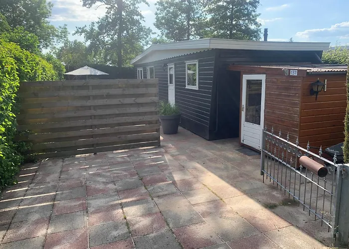 New: Recent Opgeknapte Houten Chalet - De Veluwe